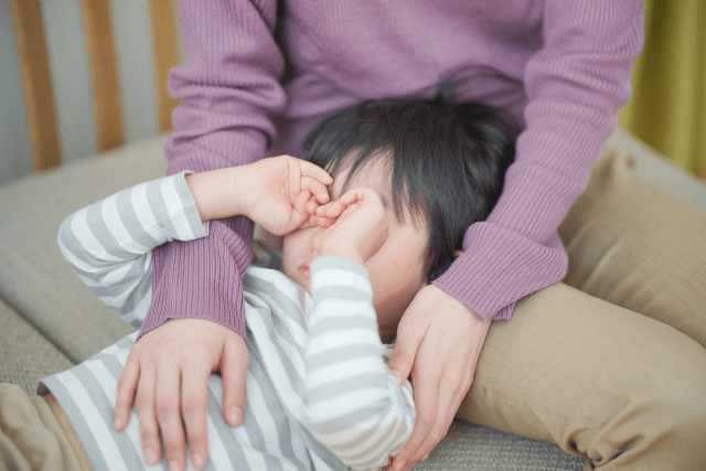 母子分離不安で不登校になる男の子