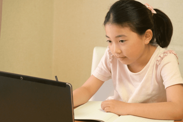 秋田のフリースクールに通えないときは？