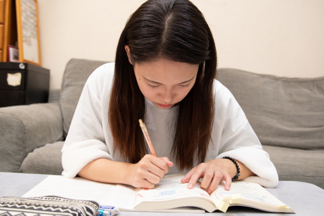不登校でも全日制高校に合格するためには？